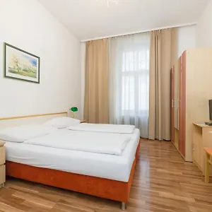 pension-votiv.vienna-besthotels.com/